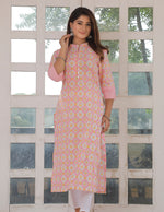 Load image into Gallery viewer, Fancy Seap Buttoned Detiled Straight Kurti
